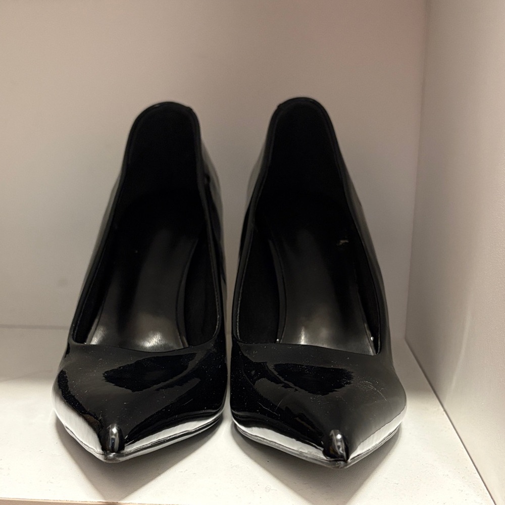 SHEIN Black Patent Pointed Toe Pumps